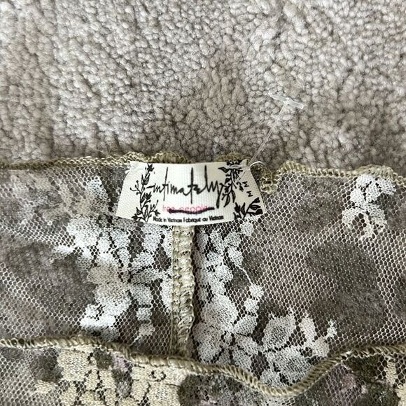 NWOT Free People Lady Lux Printed Sheer Layer Turtleneck Top - Picture 8 of 10